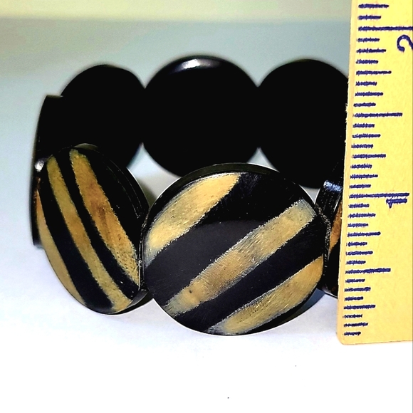 NEW! Genuine Water Buffalo Horn, Chunky Stretch Bracelet, Cruelty-Free, Unisex - Picture 3 of 6